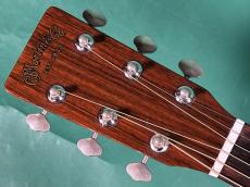 Martin D-18_5