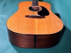 Martin D-18_11