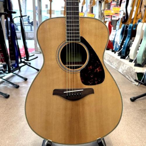 YAMAHA FS820