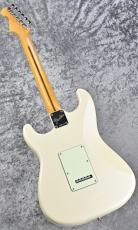 Fender FSR  American Professional Classic Stratocaster / Olympic Pearl #US26029389 ≒3.41kg_7