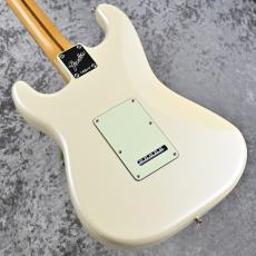 Fender FSR  American Professional Classic Stratocaster / Olympic Pearl #US26029389 ≒3.41kg_8