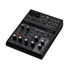 YAMAHA AG06MK2 B