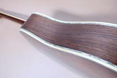 Takamine TSS-50 / Flagship Model・Head Abalone Inlay・Solid Abalone Top and Side and Back Trim and Rosette・SoIid Engelmann Spruce Top・Solid New Jacaranda Side and Back・Ebony Fingerboard and Bridge【With Original _4