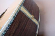 Takamine TSS-50 / Flagship Model・Head Abalone Inlay・Solid Abalone Top and Side and Back Trim and Rosette・SoIid Engelmann Spruce Top・Solid New Jacaranda Side and Back・Ebony Fingerboard and Bridge【With Original _15