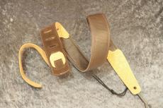 Martin LEATHER EMBOSSED STRAP 18A0101【FLORAL】【革】【ブラウン】【ストラップ】【送料無料】【池袋店在庫品】_4