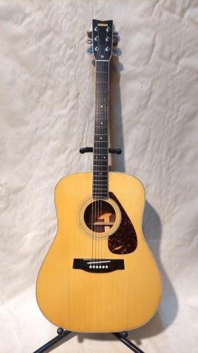 YAMAHA FG-301