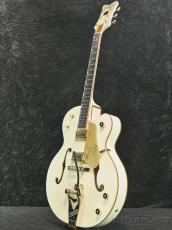 Gretsch G6136T-59 Vintage Select Edition '59 Falcon Hollow Body with Bigsby -Vintage White Lacquer-_3
