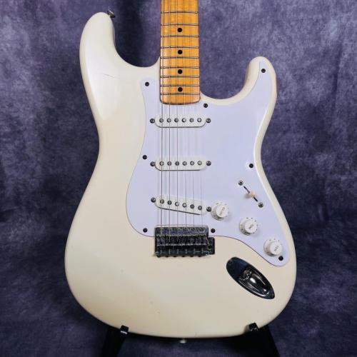 Fender Japan ST57-85