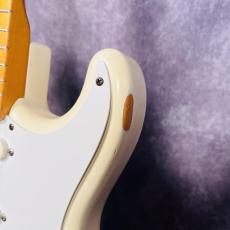 Fender Japan ST57-85_9