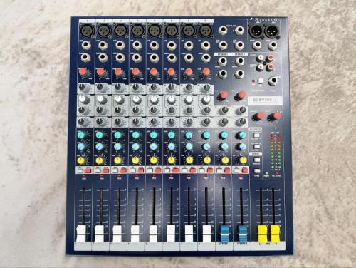 Soundcraft EPM8