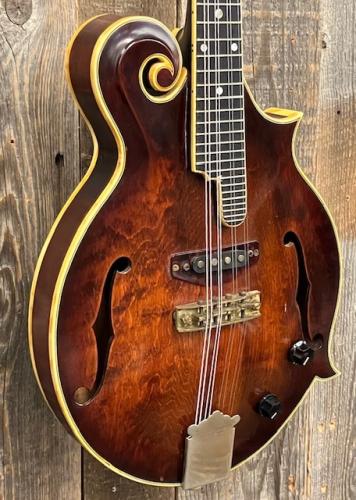 BlueBell EM-12 Ca.1979