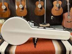 Gold Tone HDFB16 14" Resonator Banjo White Fiber Case