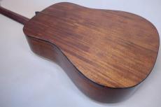 Martin D-18 Standard / Vintage Style Logo・Grover Open Back peg・Solid Spruce Top・Solid Mahogany Side and Back・Ebony Fingerboard and Bridge・ Tortoise Pick guard【With Original Hard Case】2014年製_5