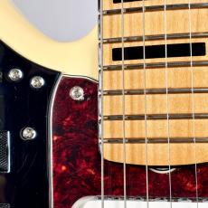 Fender Vintera II 70s Jaguar -Vintage White-【3.79kg】_6
