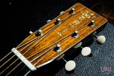 Martin OM-42PS "Paul Simon Signature" / 1997_4