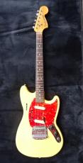 Fender Mustang