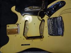 Fender Mustang_8