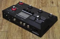 ZOOM B2 FOUR_4
