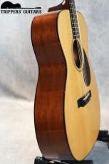Collings OM1A (2012) ナット幅が44.6mmの仕様の1本です!_10