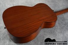 Collings OM1A (2012) ナット幅が44.6mmの仕様の1本です!_16