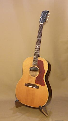 Gibson B-25