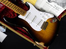 Fender Custom Shop Limited Edition 70th Anniversary 1954 Stratocaster Relic Wide-Fade 2-Color Sunburst_3