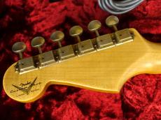 Fender Custom Shop Limited Edition 70th Anniversary 1954 Stratocaster Journeyman Relic Wide-Fade 2-Color Sunburst_10