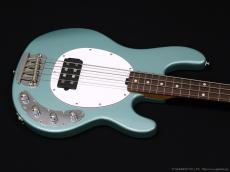 Sterling by MUSIC MAN StingRay Ray34 [Dorado Green]_3