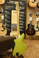 Fender 【VINTAGE vs ULTRA】American Ultra II Meteora Bass Maple Fingerboard / Solar Flare_9