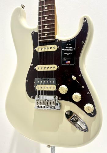 Fender American Professional II Stratocaster HSS, Rosewood / Olympic White