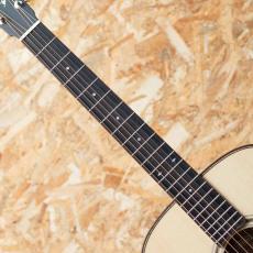 Larrivee OM-24 Vine Logo Short Scale_6
