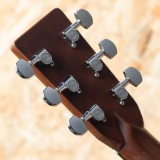 Martin OOO-28 1998_9