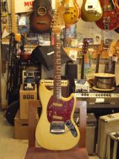 Fender MUSTANG (1965)_2