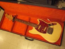 Fender MUSTANG (1965)_11