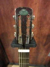 Regal 1930's Model 27 Roundneck_5