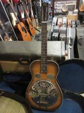 Regal 1930's Model 27 Roundneck_8