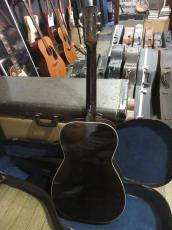 Regal 1930's Model 27 Roundneck_9