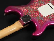 Fender Made in Japan Limited Stratocaster Maple Fingerboard ~Pink Paisley~_11