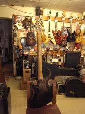 Bacchus TWENTY-FOUR ASH5/HUM BLK/OIL_3