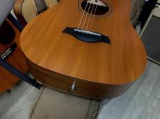 Taylor  Baby Taylor　BABY MAHOGANY BT2　　マイク搭載!　【アンプに繋げる　ミニ　ギター ベイビー　テイラー　 Mini Guitar 　】ベビー_2