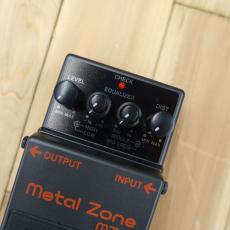BOSS MT-2 Metal Zone_3