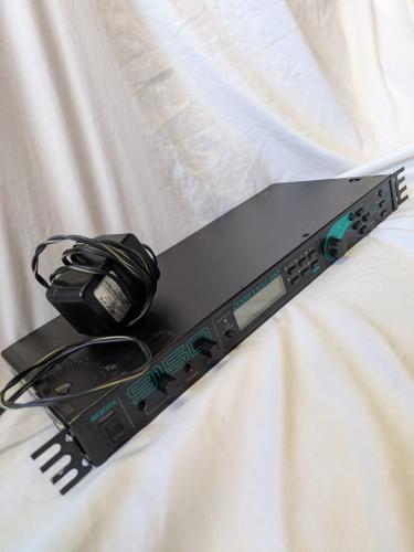 ZOOM 9150 VALVE DSP PROCESSOR