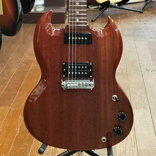 Rabbit is USA-G Mahogany