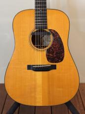 Martin D-18GE_2