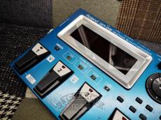 Roland GR-55 Guitar Synthesizer_2
