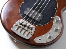 MUSIC MAN 1979 StingRay Walnut【重量4.44kg】_4