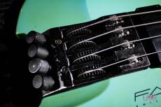 PHILIP KUBICKI Factor Bass / 1989_4