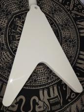 Gibson 70s Flying V -Classic White- 【#220560170】【3.08kg】_9
