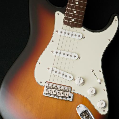 Fender FSR Made in Japan Traditional 60s Stratocaster -3 Tone Sunburst-【カスタムショップPU】【JD25002797】