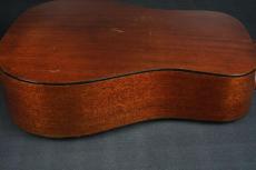 Martin D-18_13